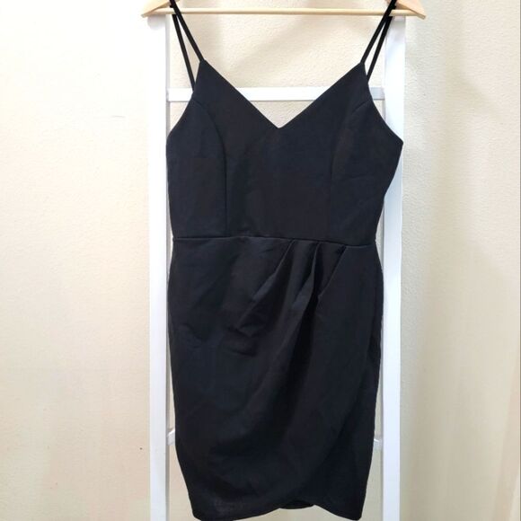 Classic Elegant Black Cocktail Mini Dress Sleeveless Spaghetti Straps Size S - Picture 1 of 6